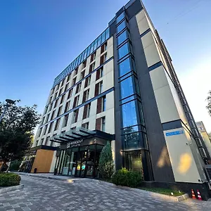 Otel Resident, Almatı